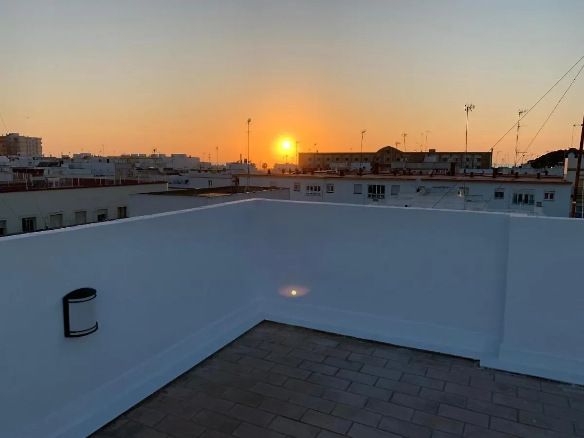 Atico Terraza Cadiz Centro Ascensor Playa De La Caletaアパートメント 0*,